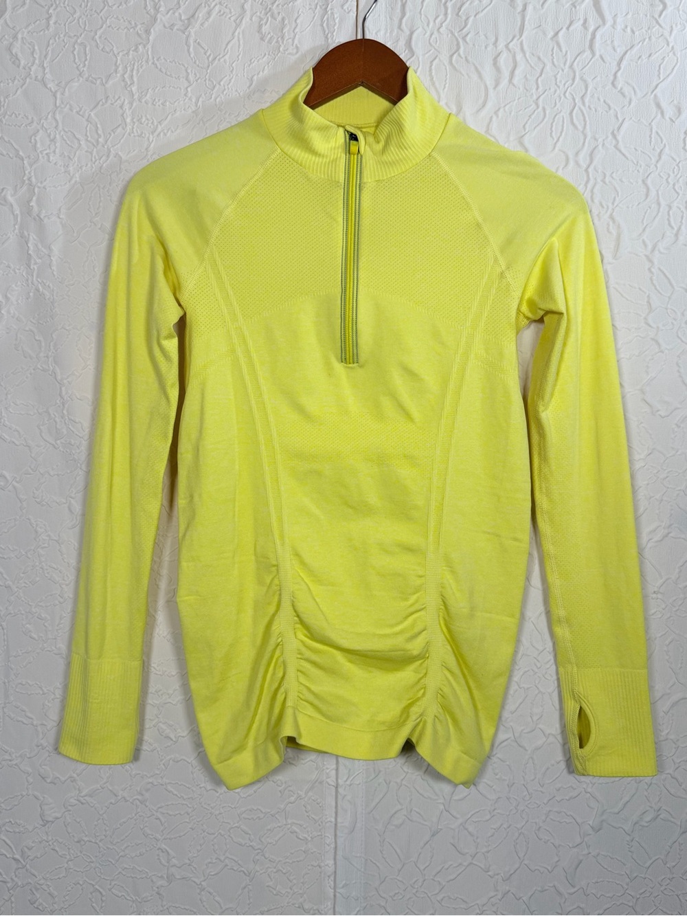 Athleta Fast Track Pullover 1/4 Zip Top Sz XS